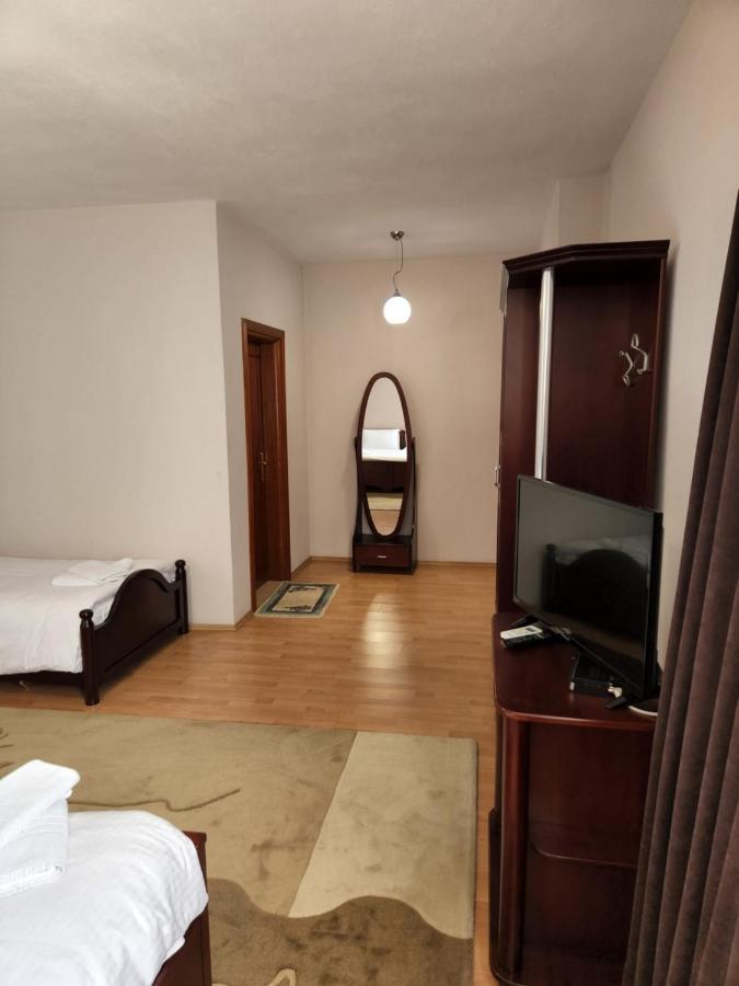 Guesthouse Bimbli Pogradec Exterior foto