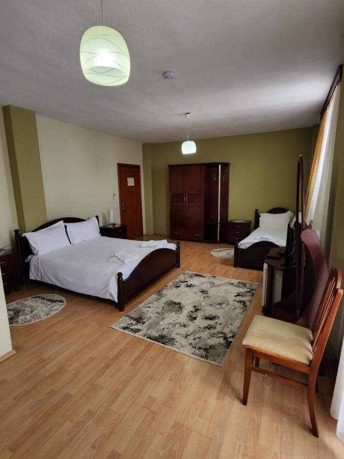 Guesthouse Bimbli Pogradec Exterior foto