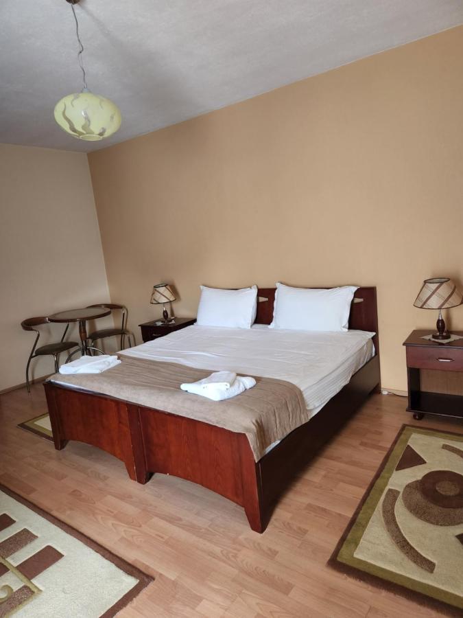 Guesthouse Bimbli Pogradec Exterior foto
