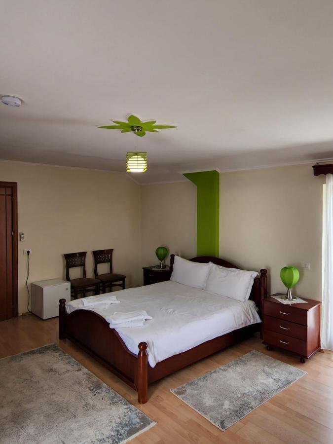 Guesthouse Bimbli Pogradec Exterior foto