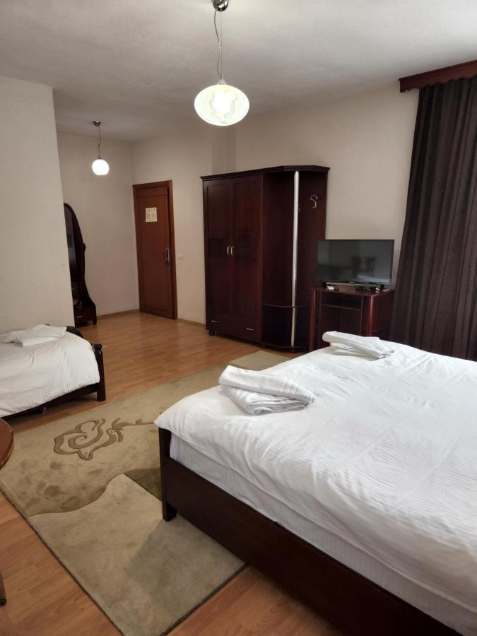 Guesthouse Bimbli Pogradec Exterior foto