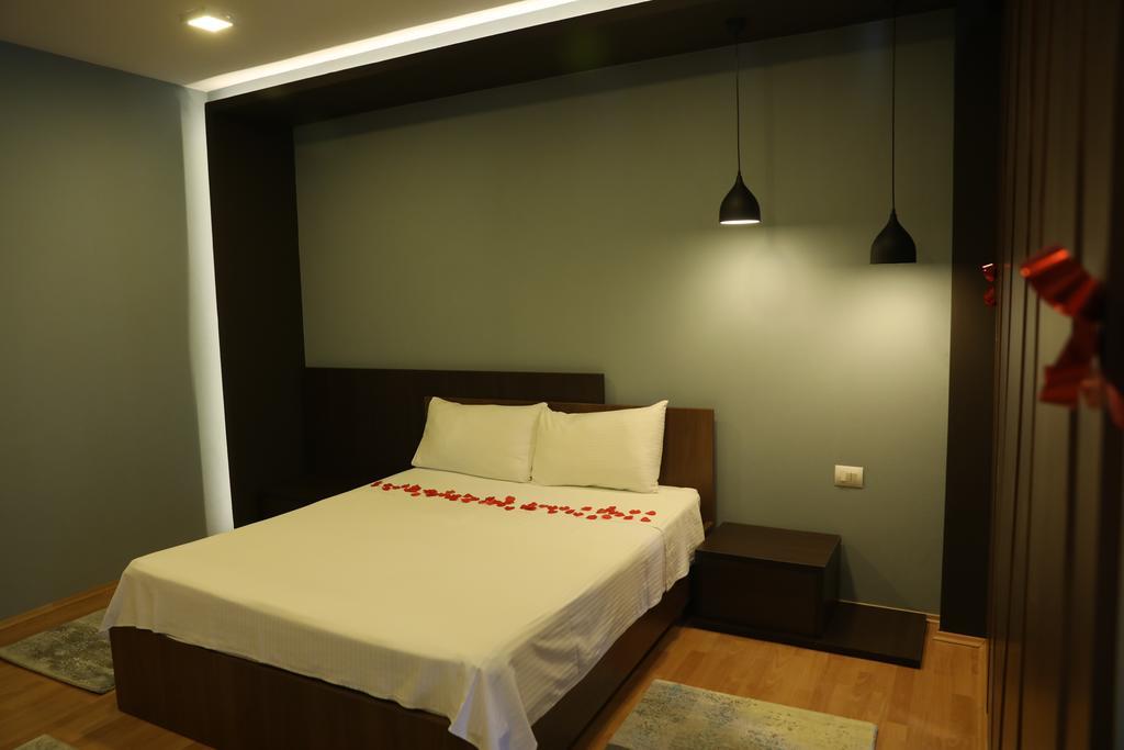 Guesthouse Bimbli Pogradec Exterior foto